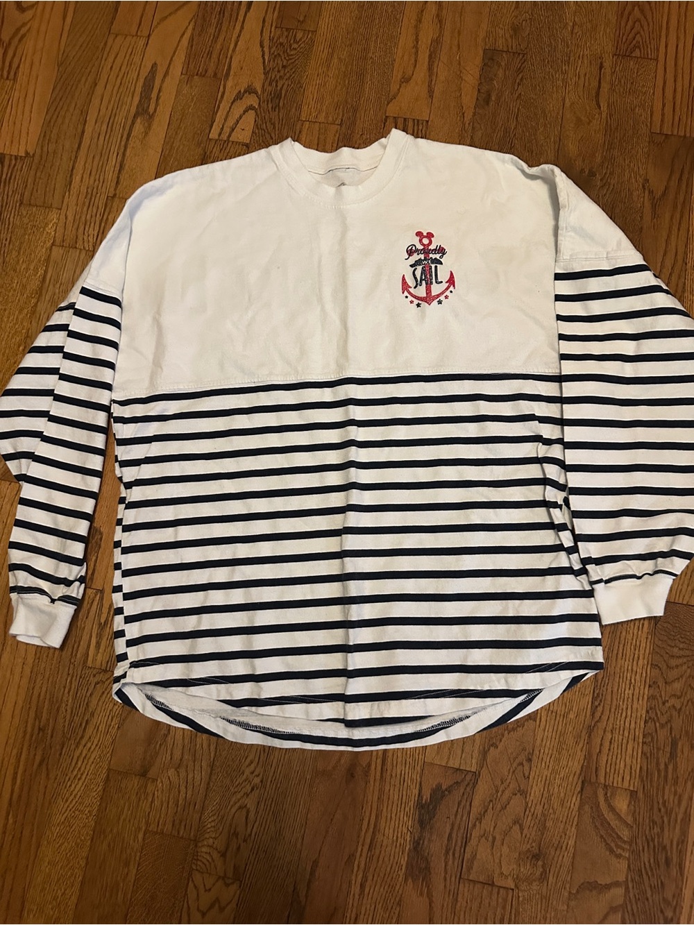 Disney Cruise Line Spirit Jersey- rare! Great shape!